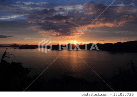 愛媛郡愛南町宇和海的夜景 愛媛郡愛南町宇和海的夜景 131033726