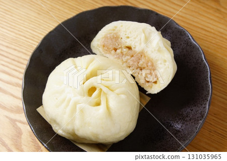 Pork breast meatball 131035965