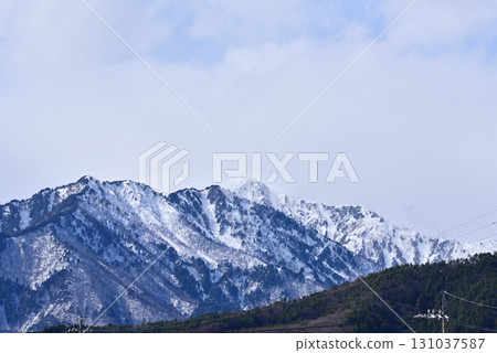 Shinshu scenery - Mount Jigatake in the Northern Alps shrouded in clouds Shinshu scenery - Mount Jigatake in the Northern Alps shrouded in clouds 131037587