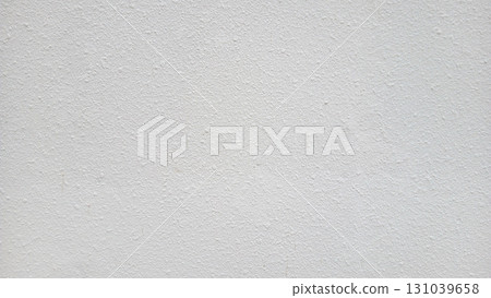 Textured white wall background with subtle grunge and copy space Textured white wall background with subtle grunge and copy space 131039658