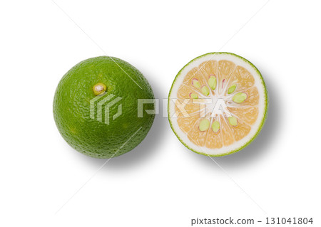 Green kabosu and half-sliced kabosu Green kabosu and half-sliced kabosu 131041804