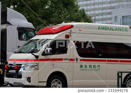 救護車 救護車 131044278