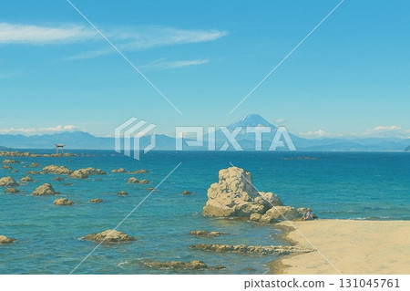 富士山和海景 131045761
