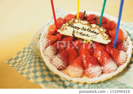 生日蛋糕 生日蛋糕 131046428