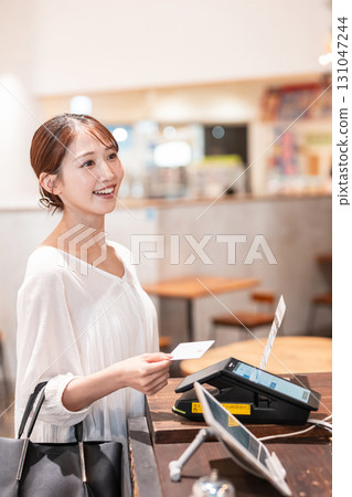 無現金支付信用卡 131047244