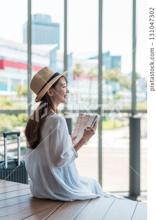 Young woman traveling Young woman traveling 131047302