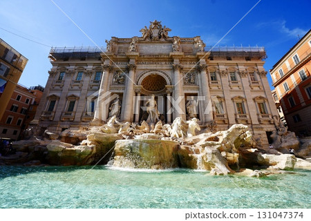 Rome's famous Trevi Fountain: a spectacular spot with beautiful sculptures and sparkling water 131047374