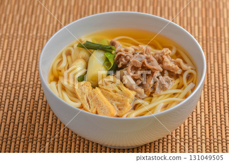 Meat noodles 131049505