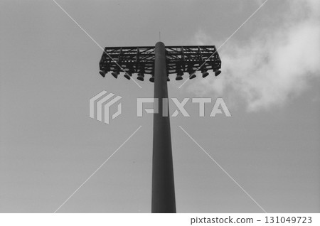 體育場泛光燈 131049723