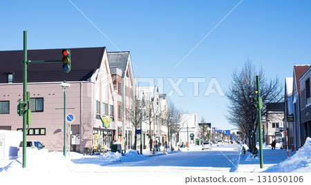 晴朗的冬日里,北海道美瑛町的平凡景象 晴朗的冬日里,北海道美瑛町的平凡景象 131050106