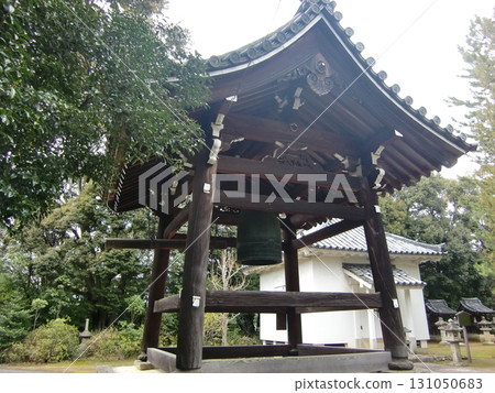 Jissoin Jissoin 131050683