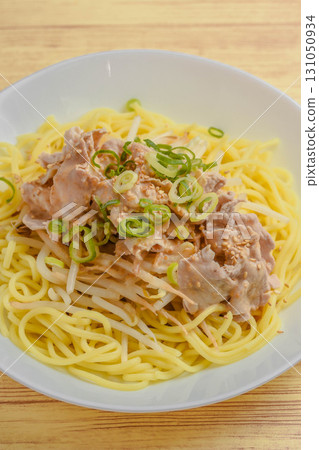 芝麻醬豬肉涮鍋冷麵 芝麻醬豬肉涮鍋冷麵 131050934