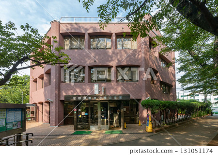 Setagaya Ward Shimouma Library, Tokyo 131051174
