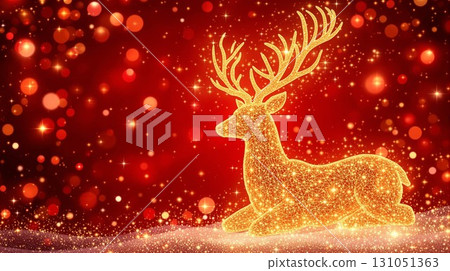 聖誕卡 — — 閃亮的紅色背景上神奇的金鹿 131051363