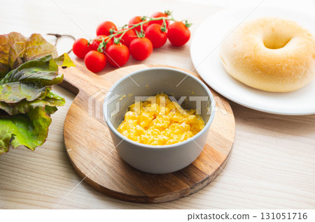 微波爐煎蛋捲 微波爐煎蛋捲 131051716