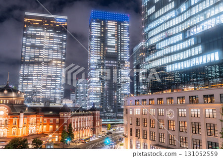 Tokyo Station and Marunouchi city night view Tokyo Station and Marunouchi city night view 131052559