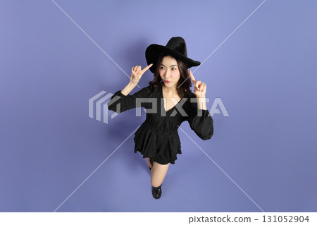 Halloween Woman Halloween Woman 131052904