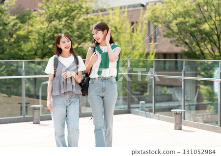 Young female university student, university campus, vocational school student 131052984