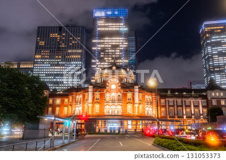 Tokyo: Night view of Tokyo Station and the Marunouchi business district Tokyo: Night view of Tokyo Station and the Marunouchi business district 131053373