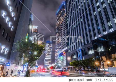 Tokyo: Night view of the city of Yaesu in front of Tokyo Station Tokyo: Night view of the city of Yaesu in front of Tokyo Station 131056099