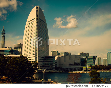 Yokohama  131059577