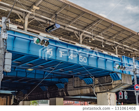 道路與鐵路立體交叉交叉口限高:樑下4m50 道路與鐵路立體交叉交叉口限高:樑下4m50 131061408