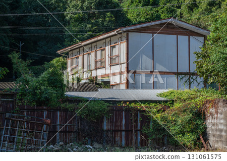 An old and very beautiful building in Sakae, Ako City, Hyogo Prefecture, Japan An old and very beautiful building in Sakae, Ako City, Hyogo Prefecture, Japan 131061575