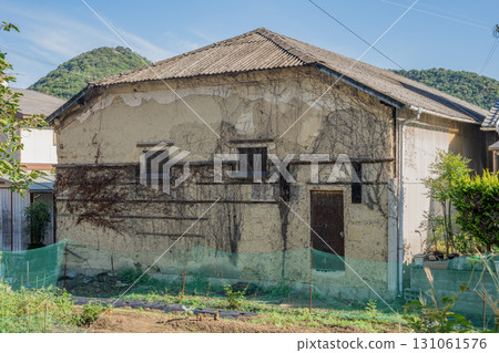 An old and very beautiful building in Sakae, Ako City, Hyogo Prefecture, Japan 131061576