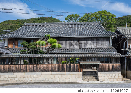 An old and very beautiful building in Sakae, Ako City, Hyogo Prefecture, Japan An old and very beautiful building in Sakae, Ako City, Hyogo Prefecture, Japan 131061607