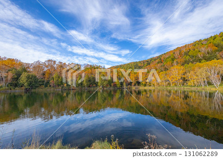 Autumn colors deepen at Kido Pond in Shiga Kogen 131062289