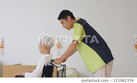 亞洲護理人員工作疲憊 131062334