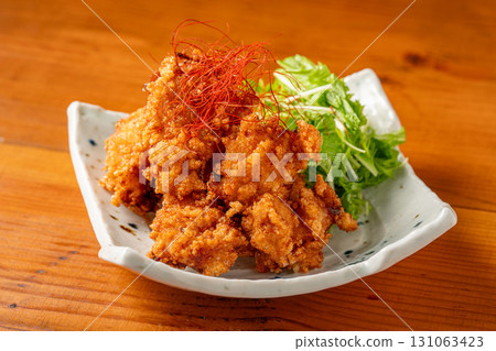 Delicious fried chicken 131063423