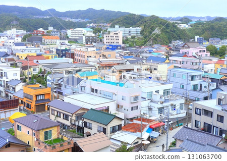 從富見崎神社眺望的勝浦漁港 131063700