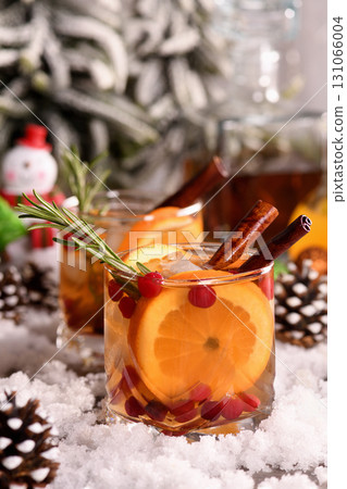 Winter Bourbon smash Cocktail Winter Bourbon smash Cocktail 131066004