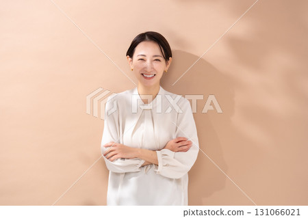 女性肖像 131066021