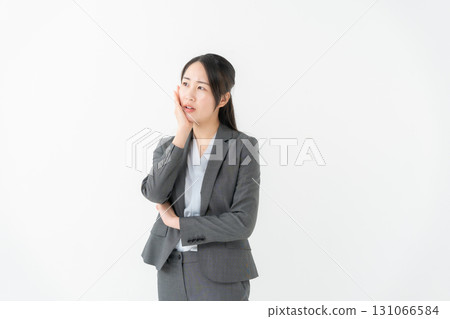 Business woman suit worries 131066584