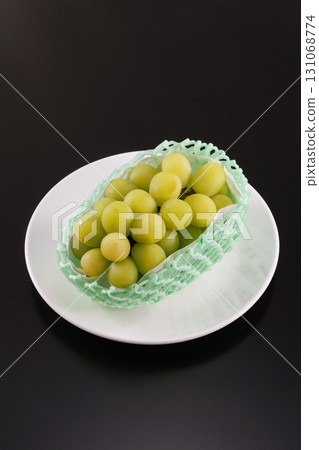 Fresh shine muscat Fresh shine muscat 131068774