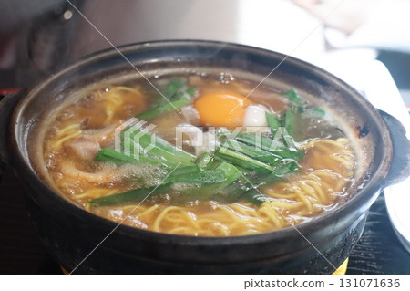 超越蒸氣的美味－鍋燒拉麵的瞬間 131071636