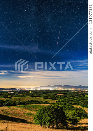 The Perseid meteor shower and spectacular night sky views from Maruka Highlands Observatory The Perseid meteor shower and spectacular night sky views from Maruka Highlands Observatory 131077381