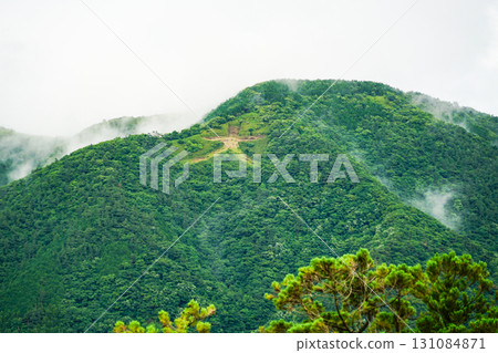 箱根山、明星岳的大文字 131084871