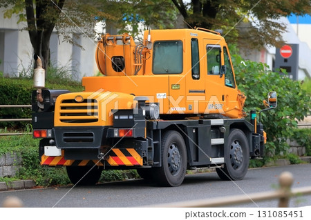 Rough terrain crane (self-propelled crane) Rough terrain crane (self-propelled crane) 131085451