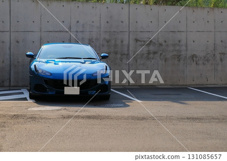 Italian sports car 131085657