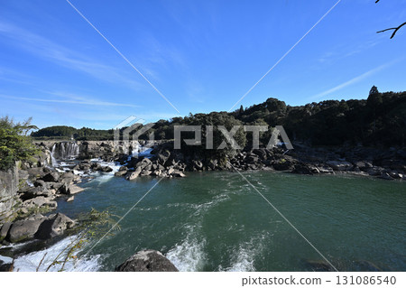 Natural scenery of Sogi Falls 131086540