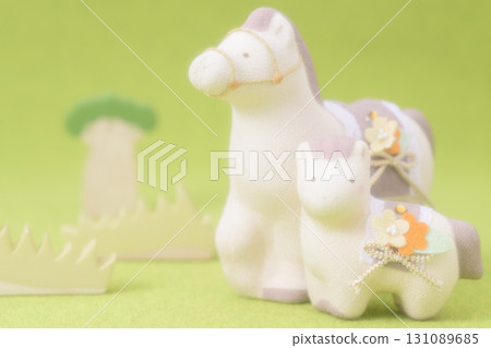 可愛的小馬和寶寶（柔和濾鏡版） 131089685