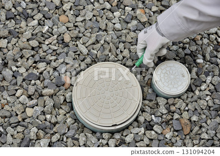 Sewage manhole inspection and maintenance 131094204