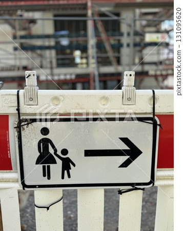 Directional Signage for Women and Children in Urban Areas to Enhance Safety and Navigation Directional Signage for Women and Children in Urban Areas to Enhance Safety and Navigation 131095620