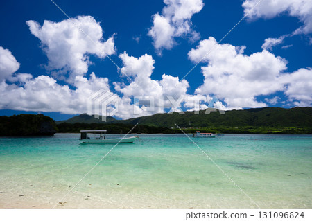 Ishigakijima Kawahira海灣的風景 Ishigakijima Kawahira海灣的風景 131096824