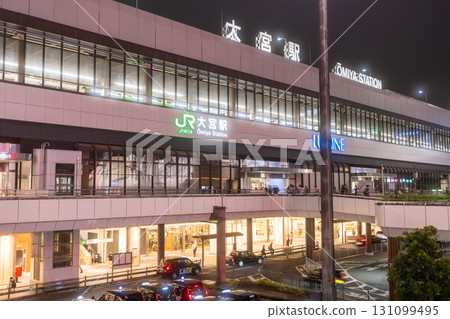 《埼玉縣》大宮車站前廣場,城市夜景 《埼玉縣》大宮車站前廣場,城市夜景 131099495