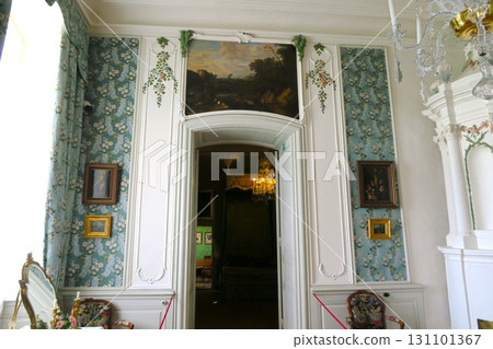 Duchess Boudouard in Rundale Palace 131101367