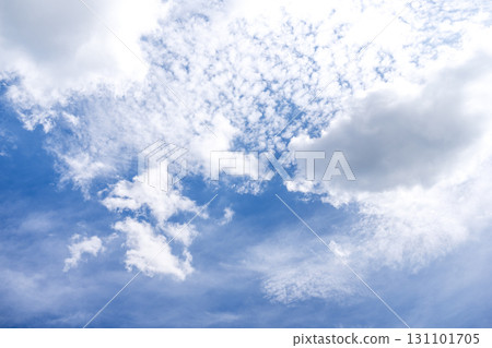 Autumn sky blue sky clear September material Autumn sky blue sky clear September material 131101705